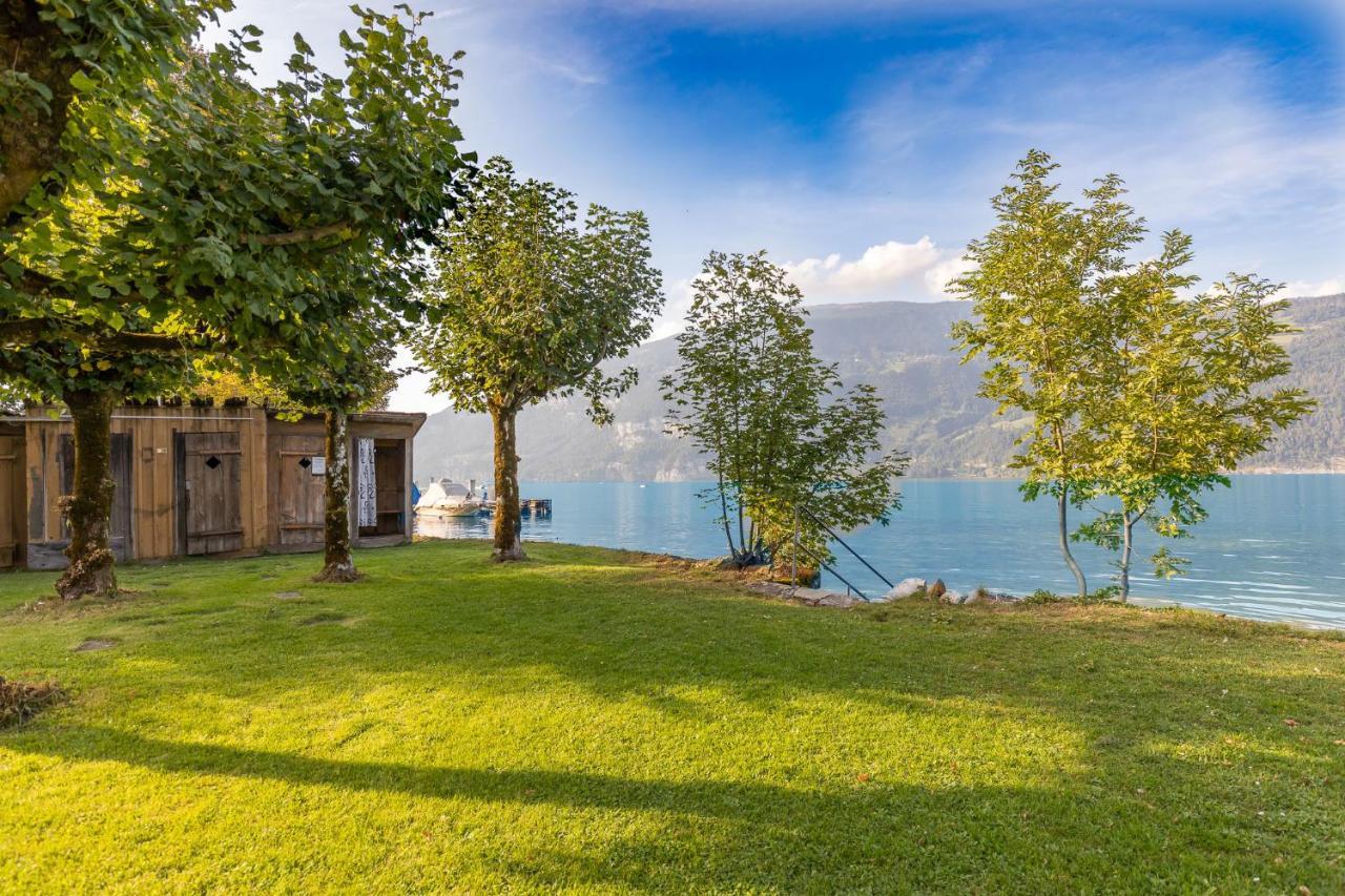 Strandhuesli Directly On Lake Thun Darligen Екстер'єр фото